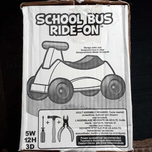 School Bus Ride-On - Picture 2 of 3